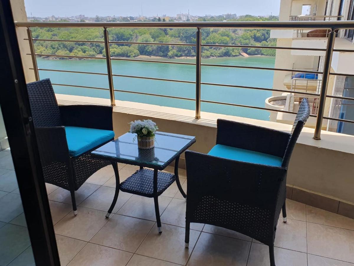 Penthouse Five - The Beautiful 3Br En-Suite Apt Mombasa Exterior foto